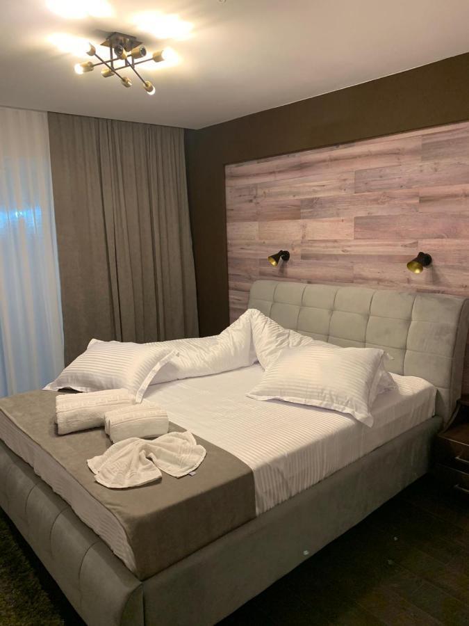 Doftana Apartaments Teşila Exteriér fotografie