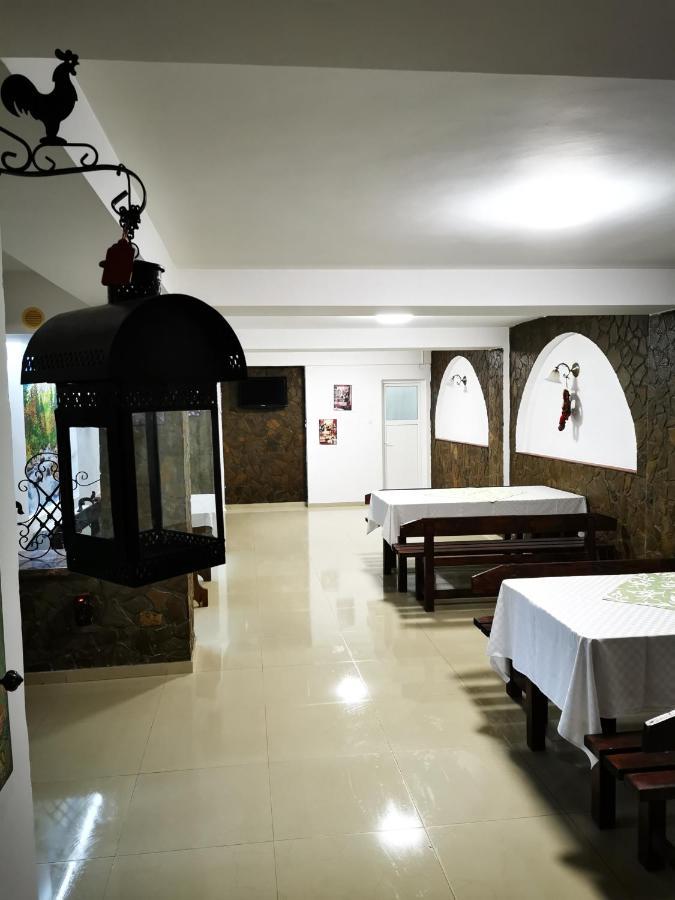 Doftana Apartaments Teşila Exteriér fotografie