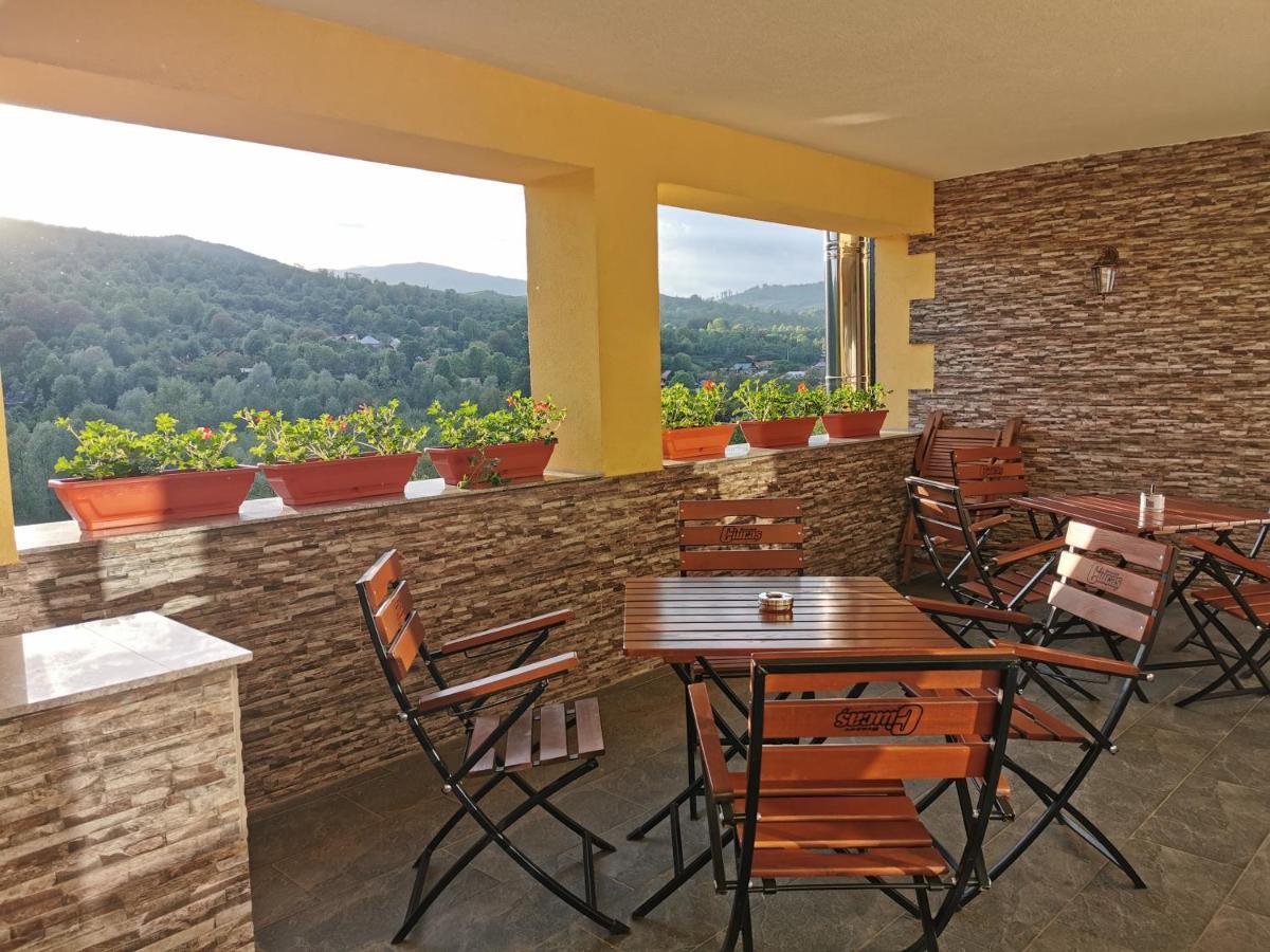 Doftana Apartaments Teşila Exteriér fotografie