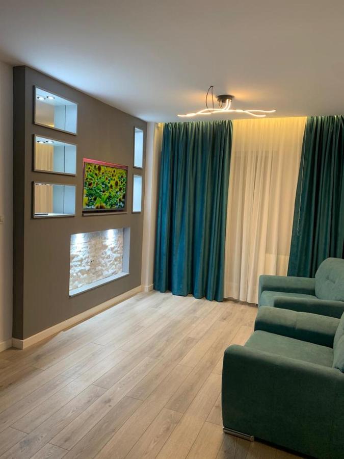 Doftana Apartaments Teşila Exteriér fotografie