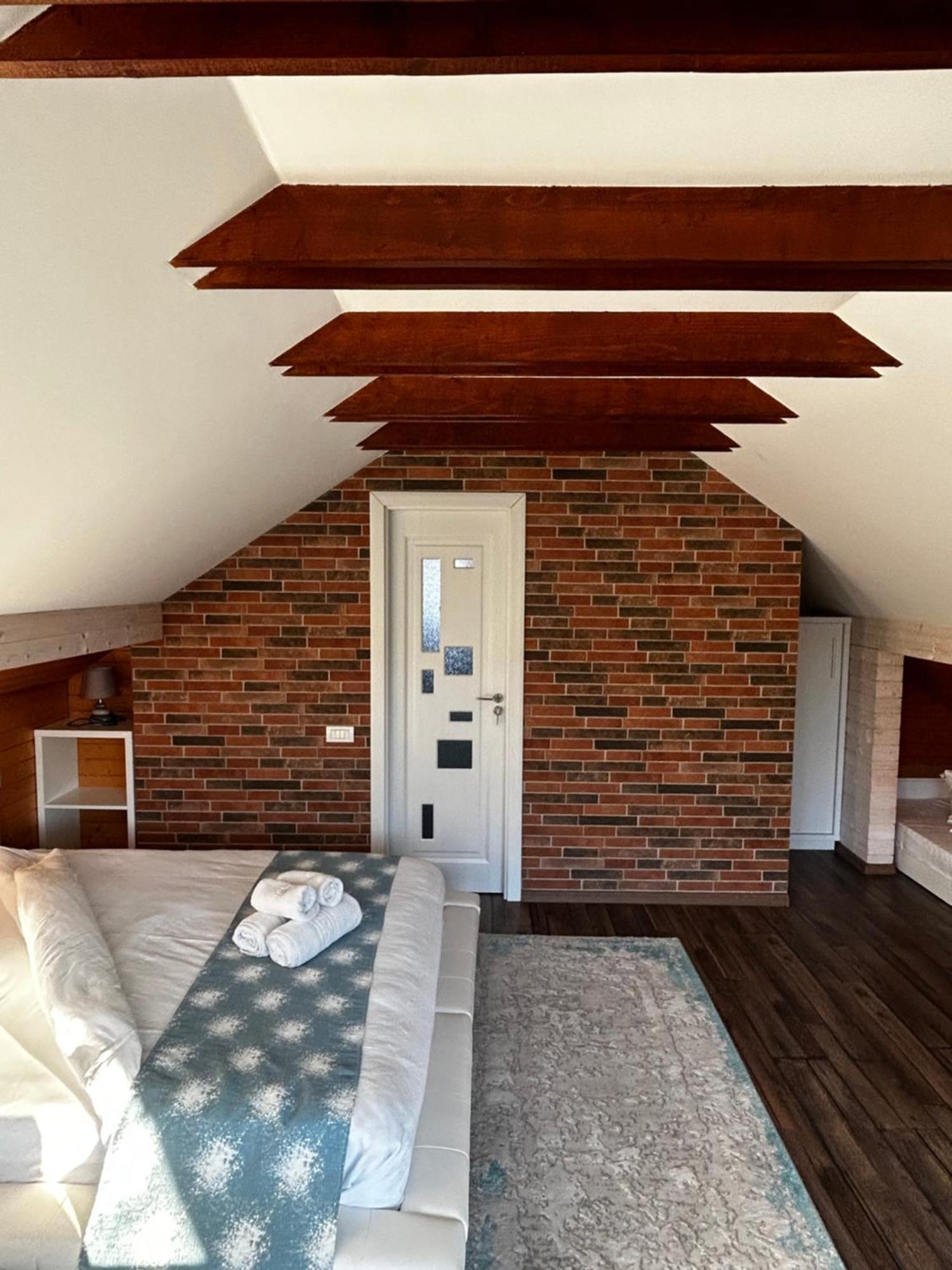 Doftana Apartaments Teşila Exteriér fotografie